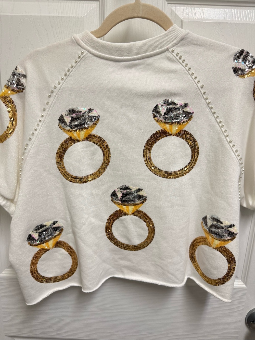 NWT Queen of Sparkles White Ring Cropped Sweater Top - Picture 8 of 9